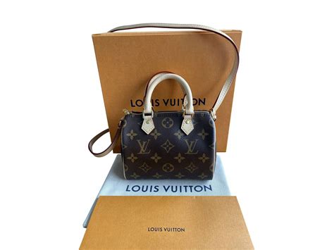 louis vuitton tasche nano speedy